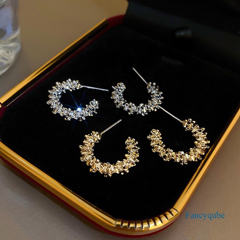 Fancyqube Anting Bentuk C Setengah Lingkaran Bahan Logam Gaya Retro Eropa Dan Amerika Untuk Wanita 2022