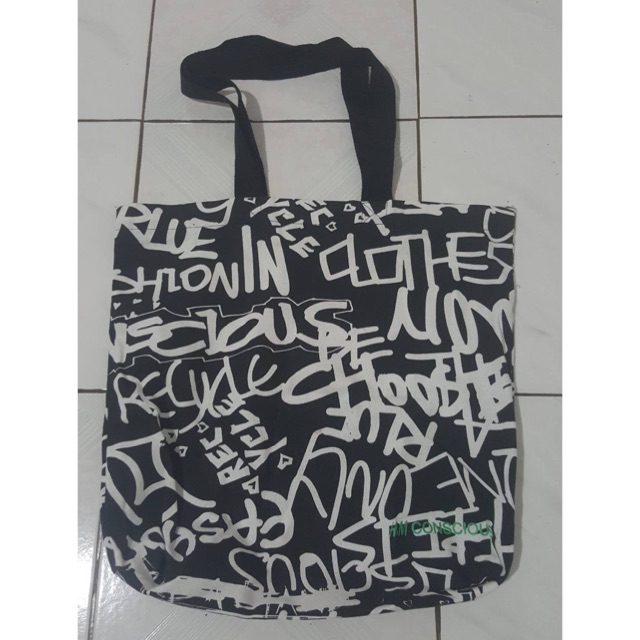 harga tote bag h&m