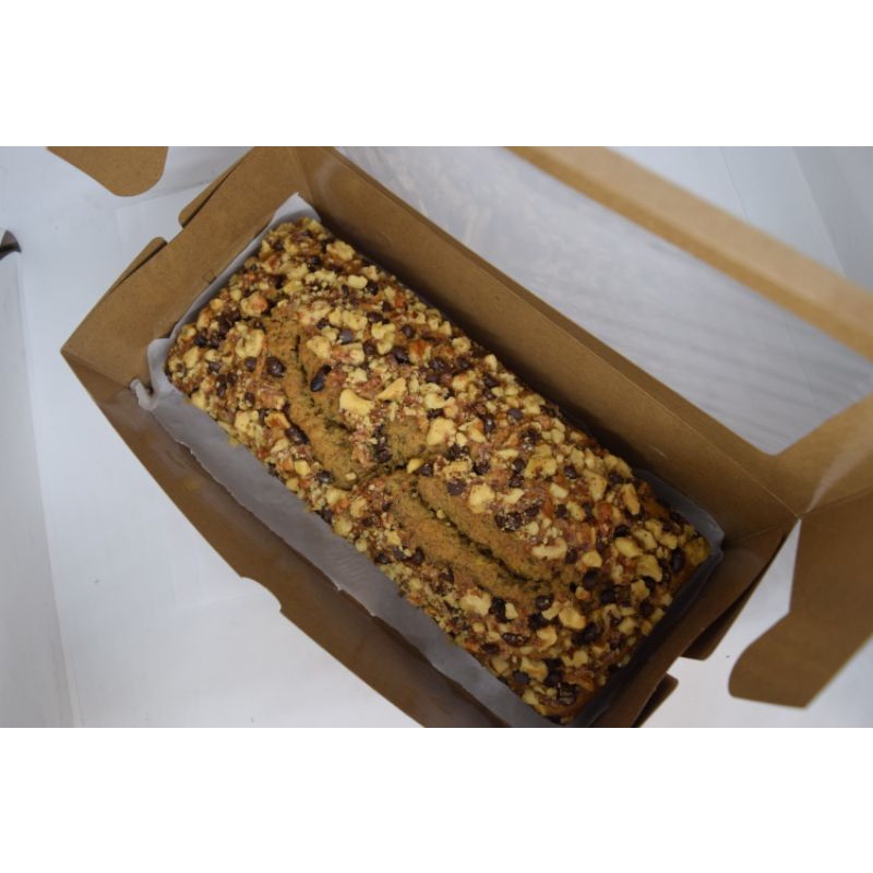 

BANANA CAKE WITH WALNUT & CHOCOCHIPS (PRE ORDER) / HAMPERS HARI RAYA