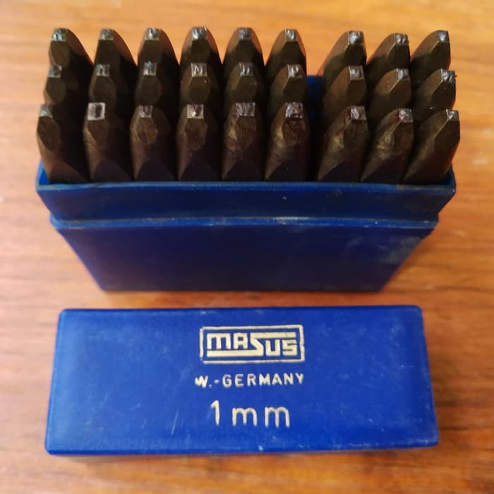 

Best Seller MASUS W-Germany Huruf Ketok 1 mm Stamp Punch Letter A - Z