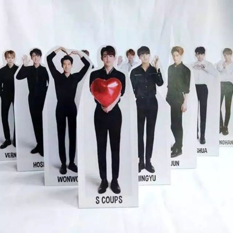 Standee paper Seventeen isi 13pcs