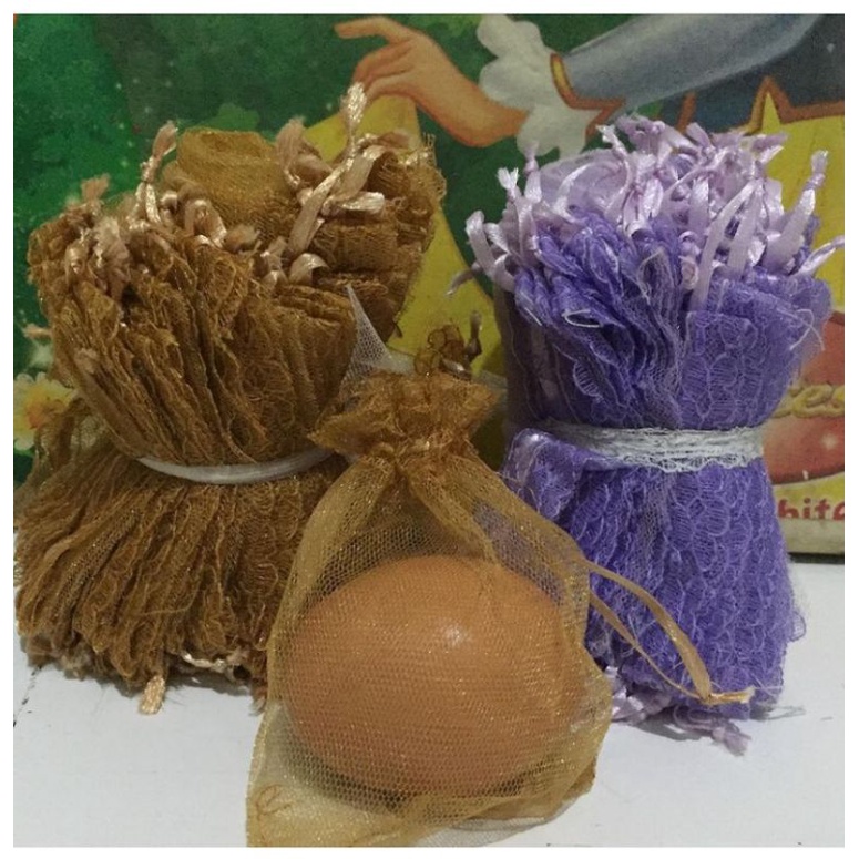 KANTONG | BUNGKUS BAHAN TILE untuk souvenir ukuran 9x8 bungkus souvenir