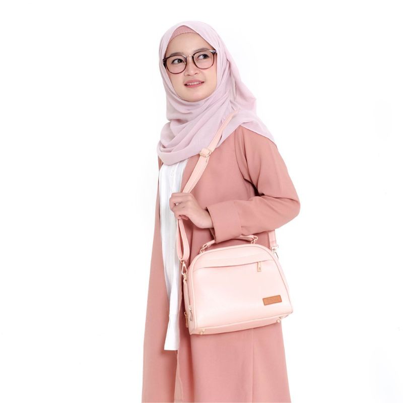 Tas Wanita Bahan Imitasi