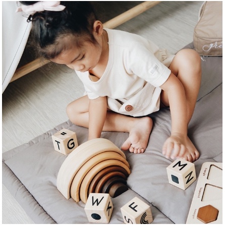 Lettering and Life Brown Rainbow Stacker Wooden Blocks 7 Stacks Mainan