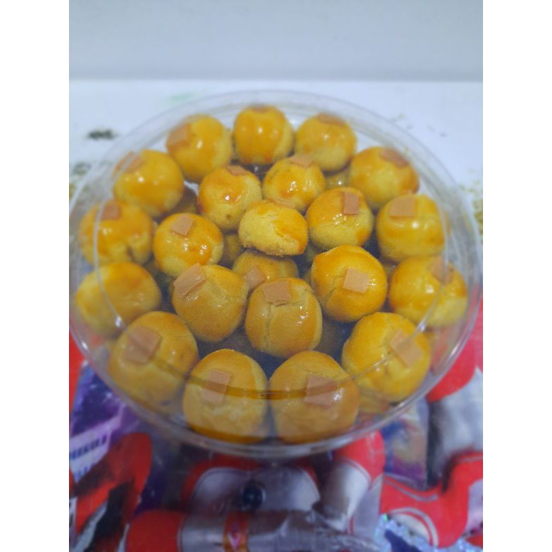 

Kue kering Nastar