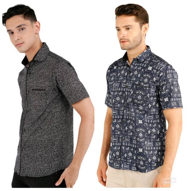 Kemeja Pria Lengan Pendek Abstrak by Dazed Fashion