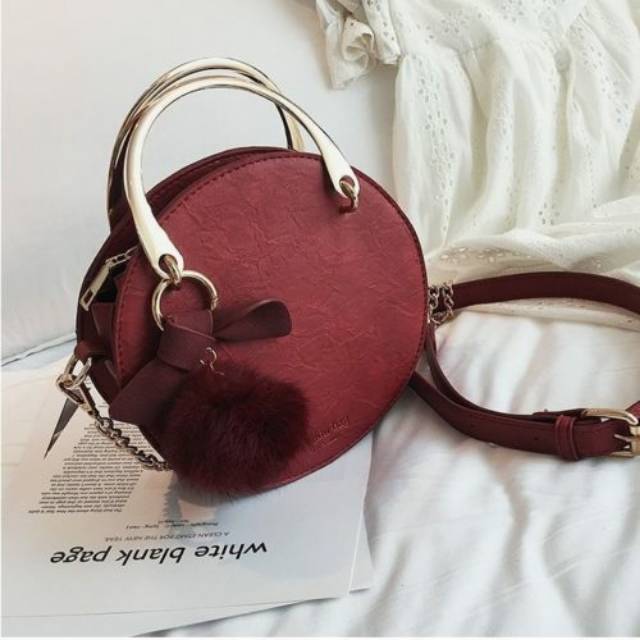 BQ 2221 RISCE TAS SELEMPANG BULAT GANTUNGAN POM2 IMPORT WANITA CEWEK B LT 1578 CR 7270 GI 00377