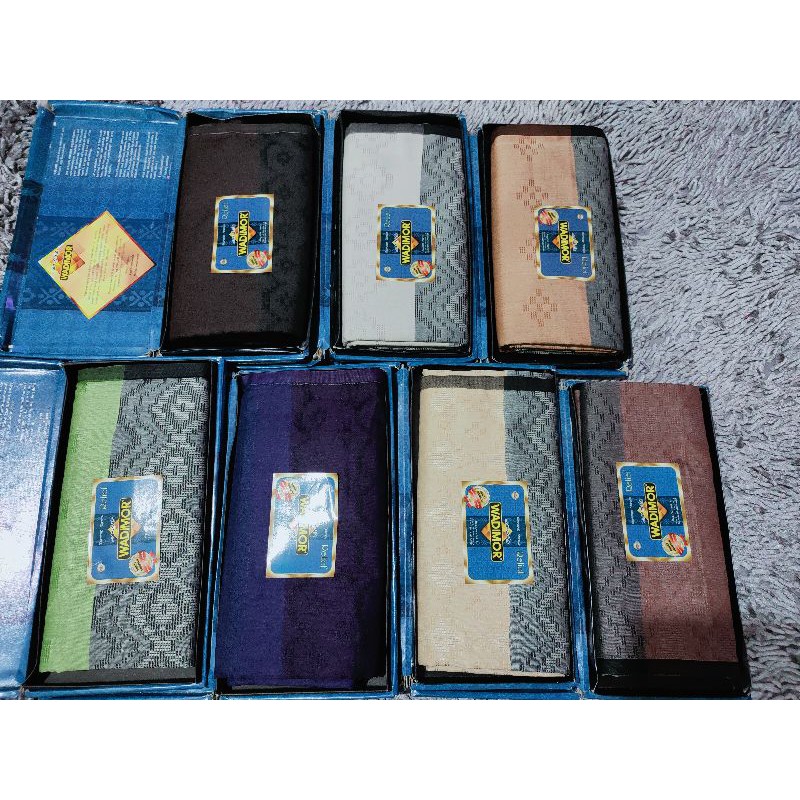 SARUNG WADIMOR MOTIF RELIEF