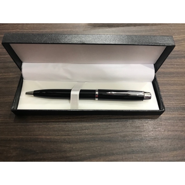 

Pen parker TW + grafir nama + box