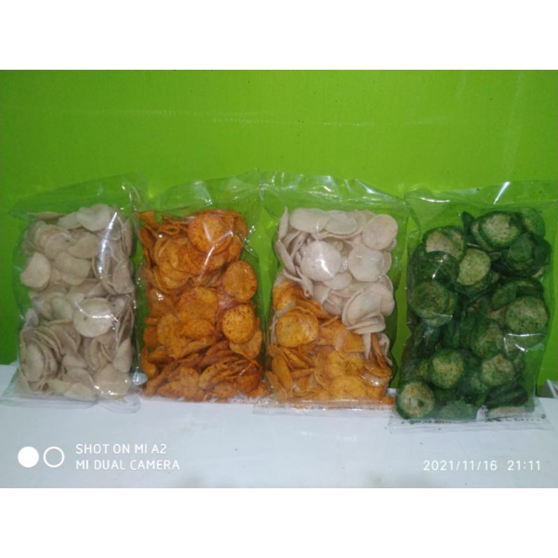 

Basreng 200 - 250 gram Bakso Goreng Baso Keripik Kripik Snack Krupuk Kerupuk Balado Sambal Ijo Ori Mix