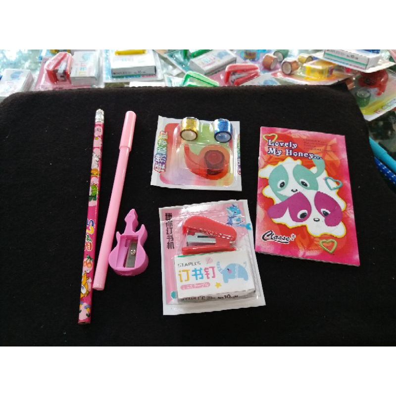 

Paket alat tulis