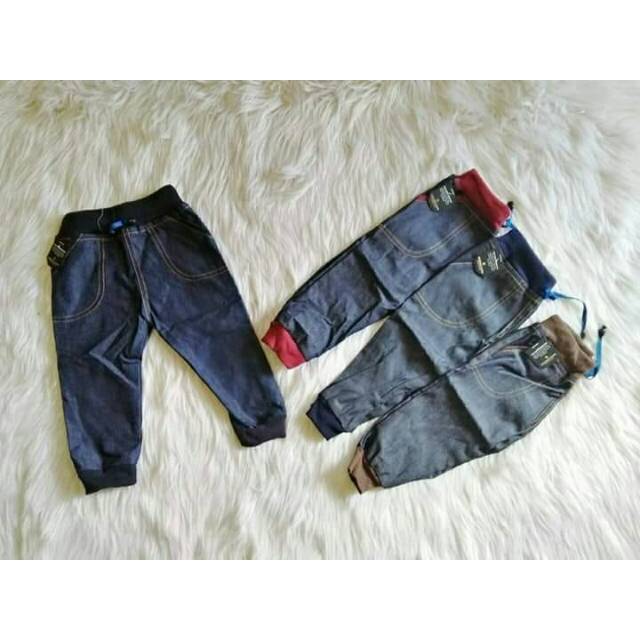 Joger levis