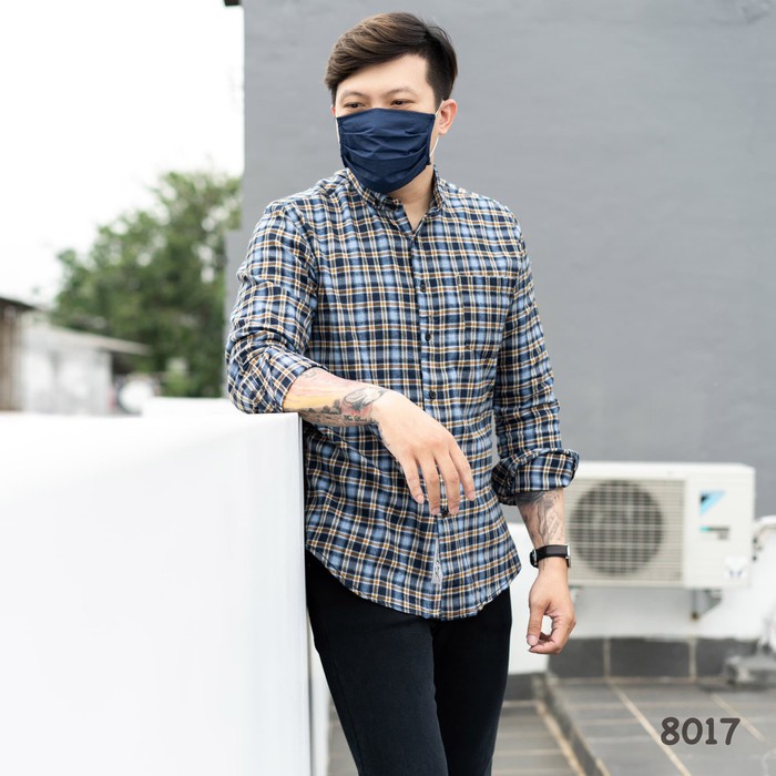 Brand Surfing Hem Distro Slimfit Kemeja Flanel Lengan Panjang motif Kotak hitam Putih Pria Rema D6G6