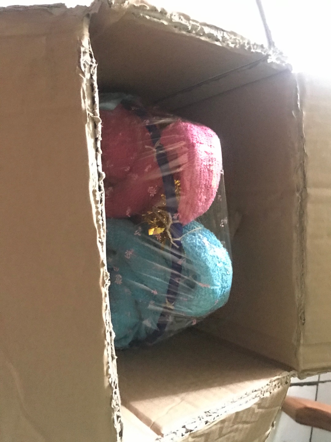 Hantaran Handuk Couple Bentuk Love - Pink Biru