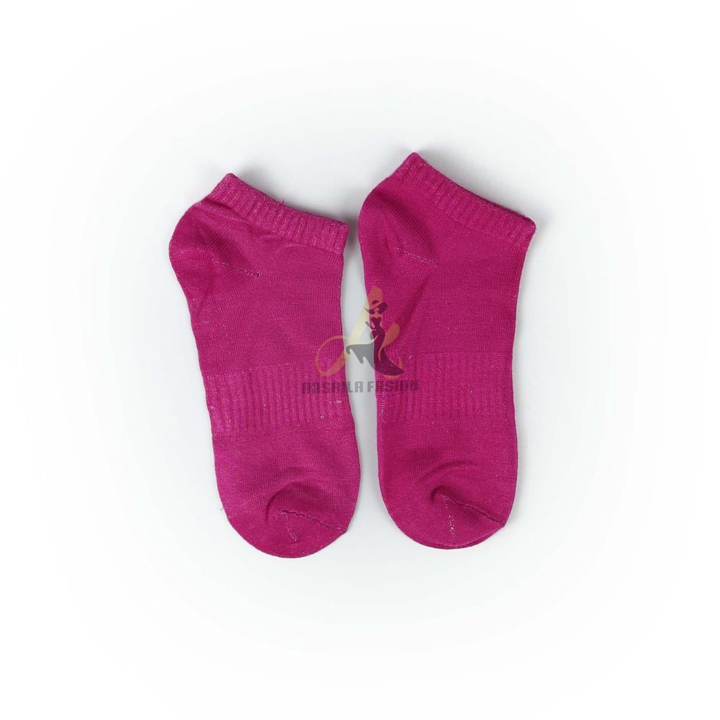Kaos kaki semata kaki Anak Tanggung Sampai Remaja Polos