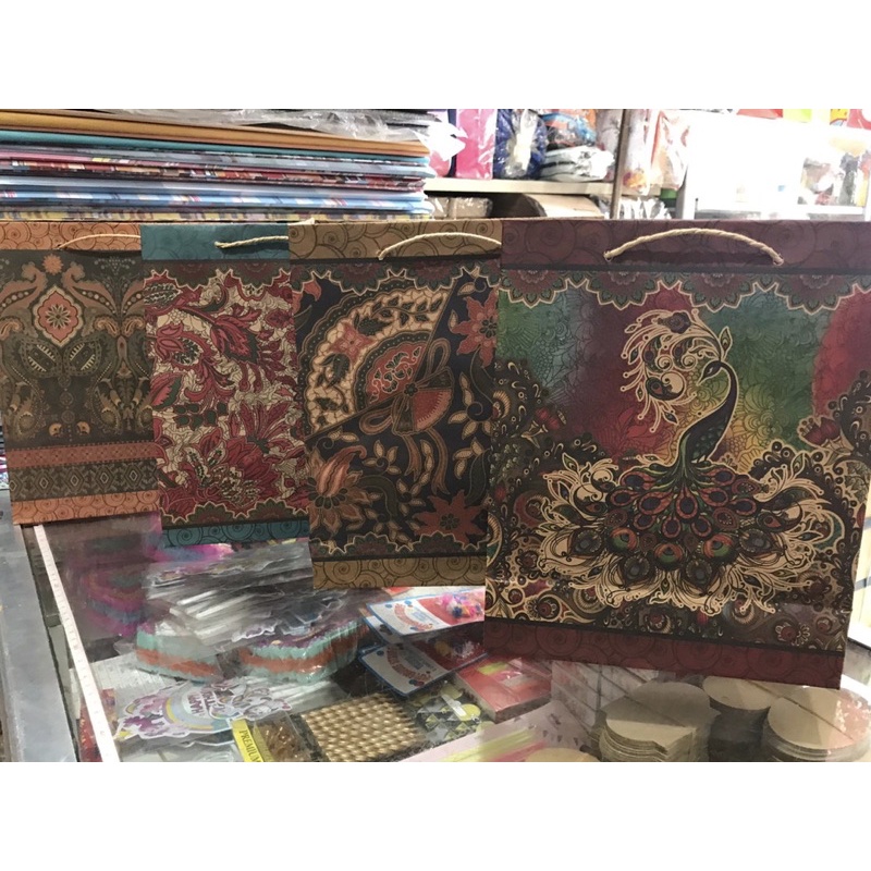 

Paper Bag Batik Buku