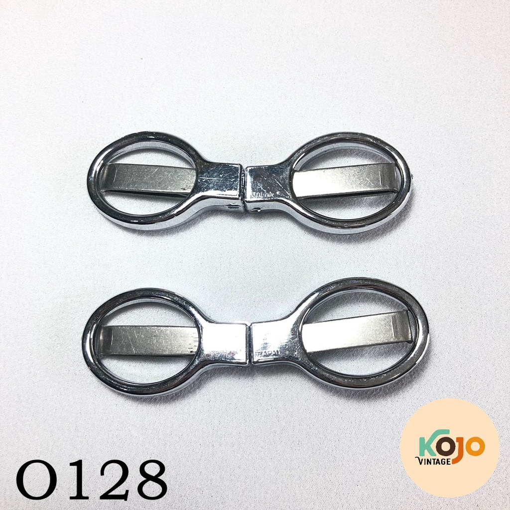 

1 Set - Isi 2 Pcs Gunting Lipat Portable ORIGINAL (ORI) Made in Japan Bahan Stainless Steel Mudah Dibawa / Travel Friendly