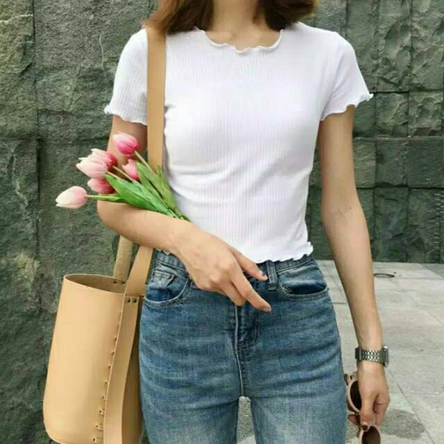 Tshirt Rajut Crop Kriwil | Rajut Crop Wanita Lengan Pendek