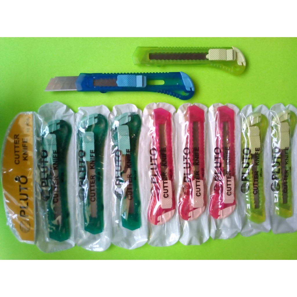 

PISAU CUTTER TRANSPARAN