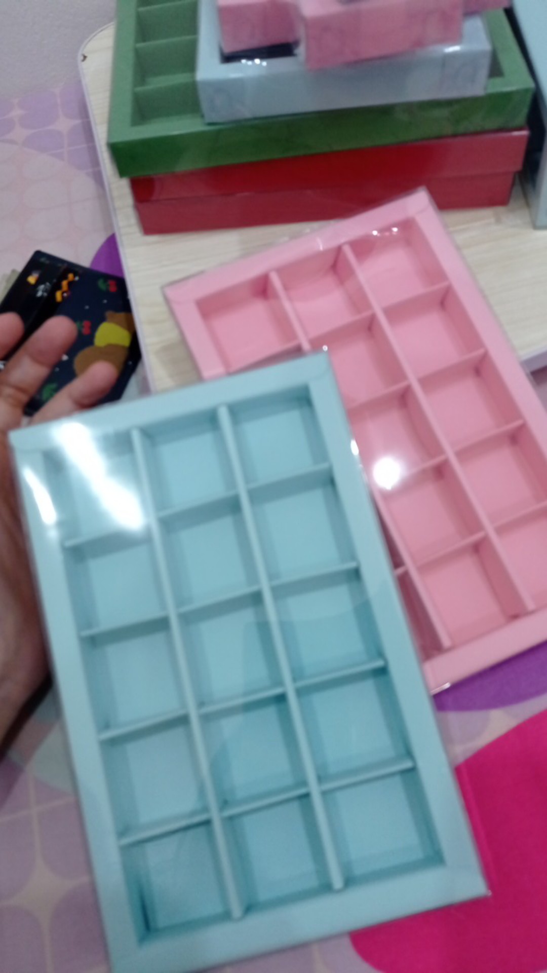 Box Coklat Sekat 15 (5x3) Sdh Jadi Kotak