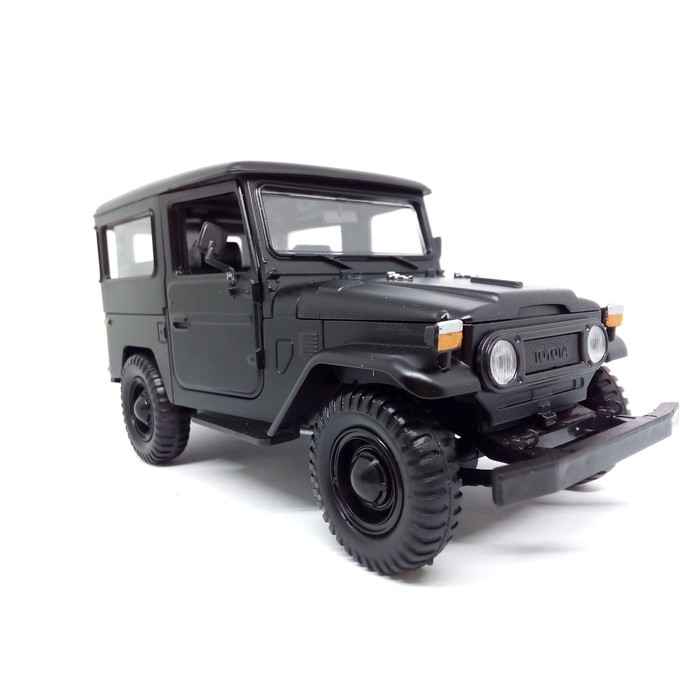 Diecast Miniatur Mobil Jeep Hardtop Toyota Land Cruiser Fj40 Tlc Hitam