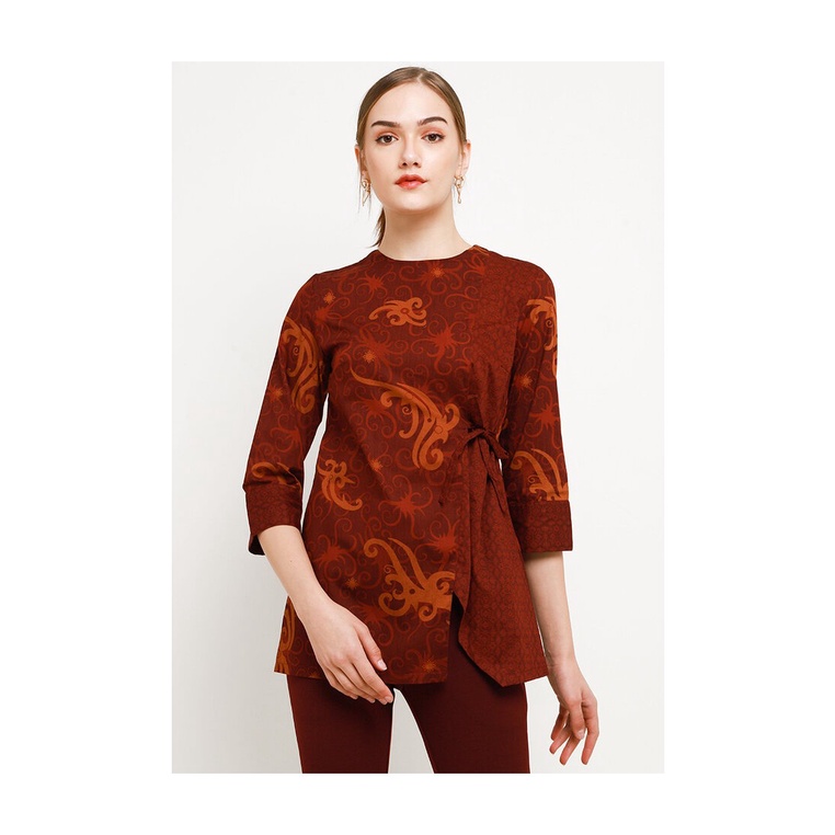 Arjuna Weda Blouse Wanita Batik Cumik