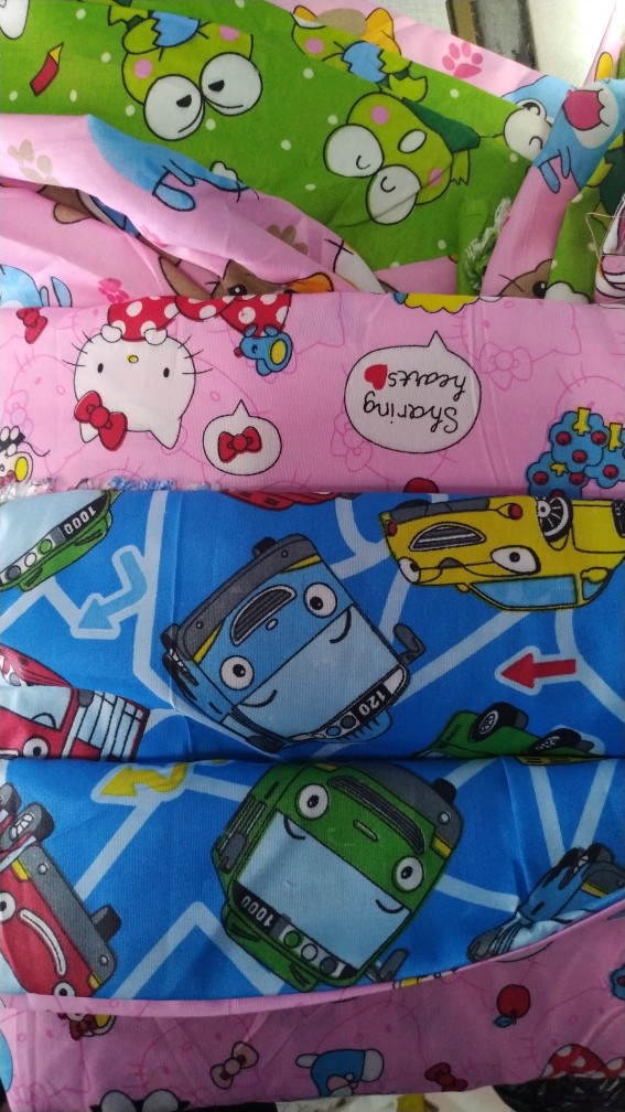 Kain Motif Anak Kiloan