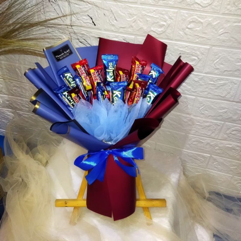 

medium bouquet | snack bouquet