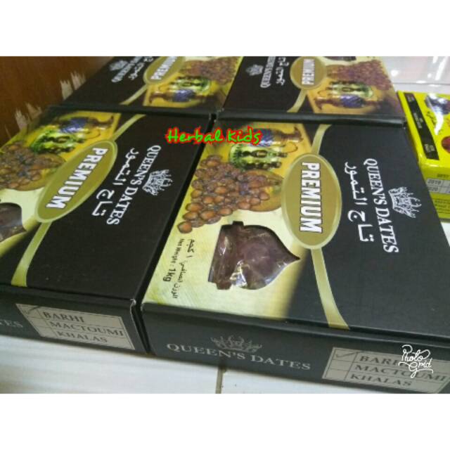 

Kurma Barhee 1kg