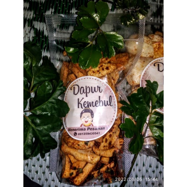 

Basreng pedas daun jeruk
