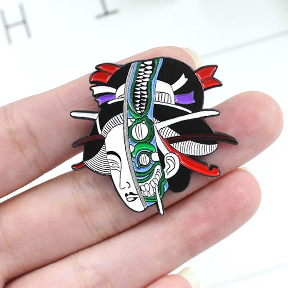 [Elegan] Geisha Bros Hadiah Kreatif Untuk Wanita Pria Wanita Jepang Geisha Woman Skeleton Mask Badge Pin Enamel Pin