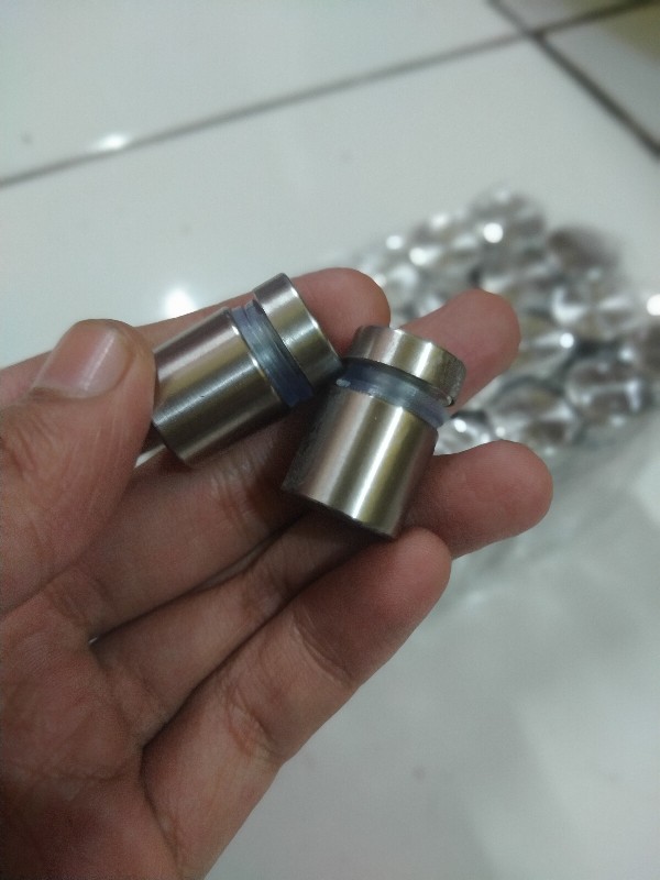 Pen Iklan 16x20 Sign Board Baut Sekrup Kaca Acrylic Akrilik 16 X 20 Stainless Steel