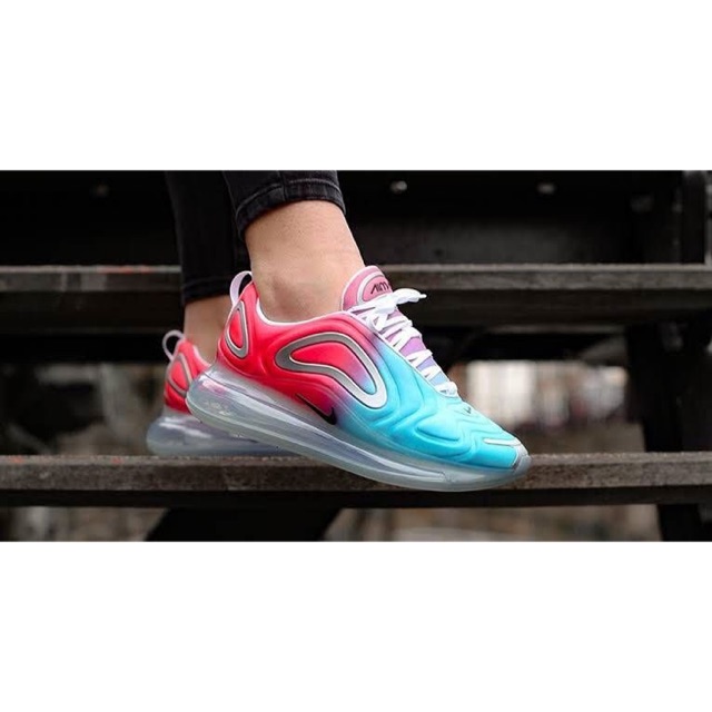 pink sea 720