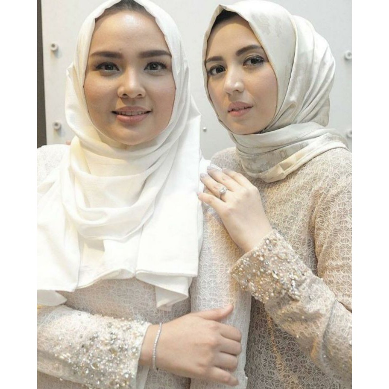 SALE ANASYA & DESTYA TOP RIAMIRANDA