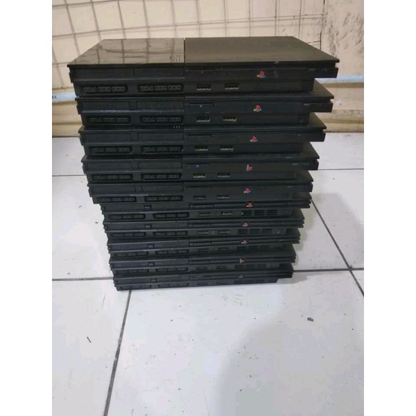 MESIN PS2 MCBOOT/MATRIX SERI 7.9 MESIN SAJA TANPA STIK DLL. BEKAS BAIK