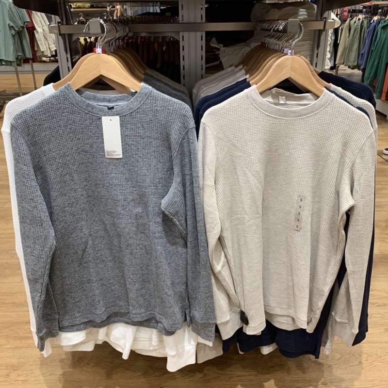 Uniqlo Waffle Sweater Pria Best Seller