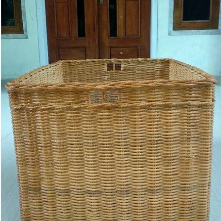 keranjang rotan besar ukuran 50 X 50 X 40 cm