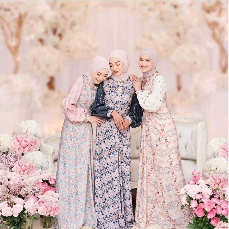 Tie Dye Dress Vanilla Hijab Sagerose Navy size XL