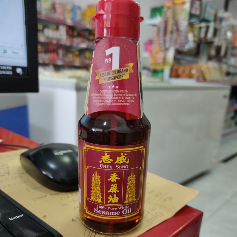 

Chee Seng Sesame Oil / Minyak Wijen 160gr