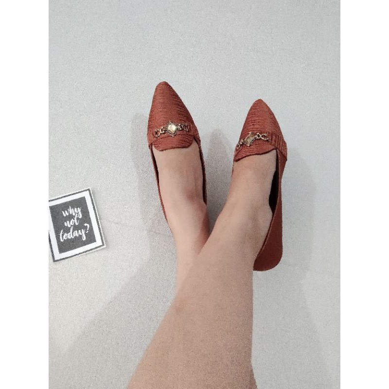 LOUISDEAR sepatu flat shoes bahan satin B5