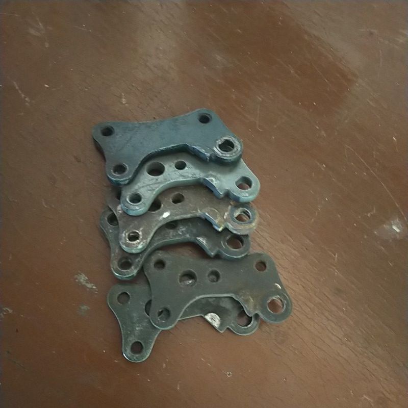 Breket Kaliper depan satria fu