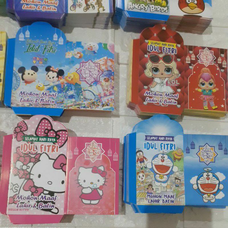 

AMPLOP LEBARAN KARAKTER MOTIF CAMPUR CAMPUR