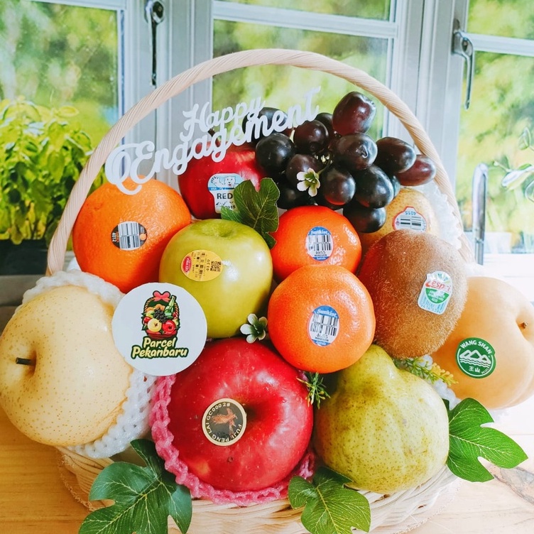 

Engagement Hampers Love in Riau -Siak River Series