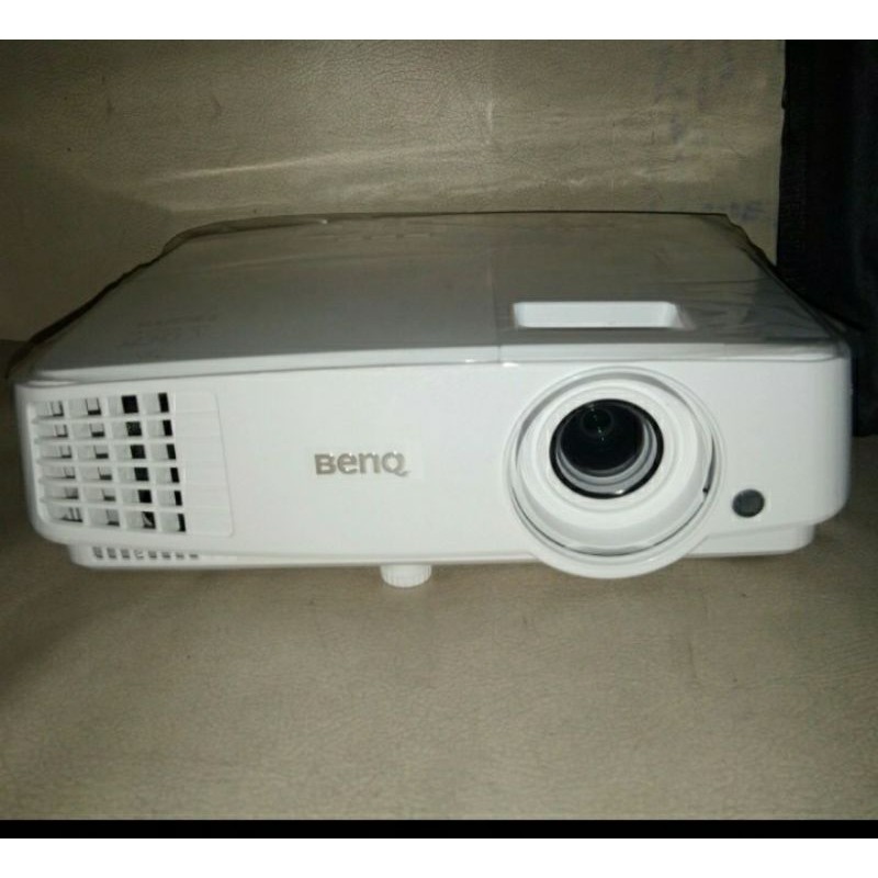 proyektor benq ed934 like new hdmi ready
