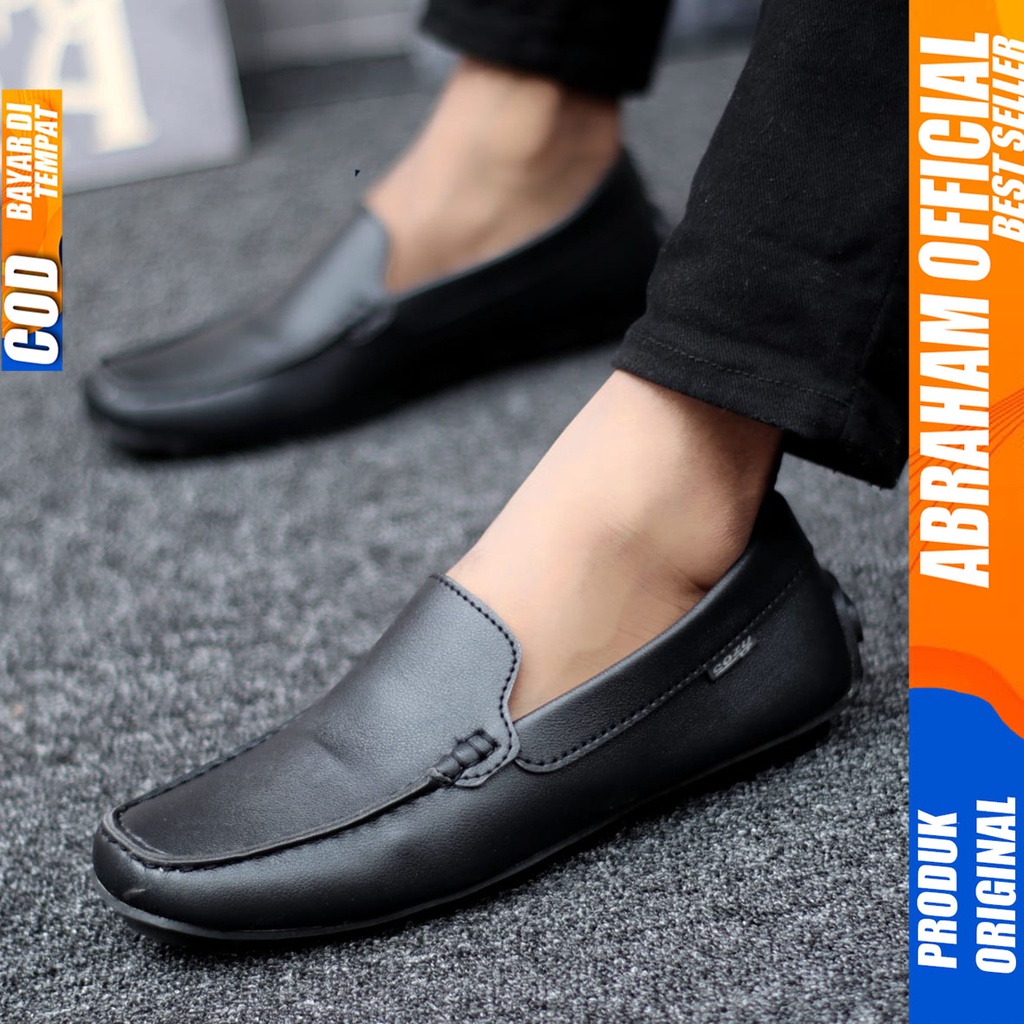 Sepatu Slip On Casual Anti Slip Kerja Santai Hitam Pria Abraham Vanezia