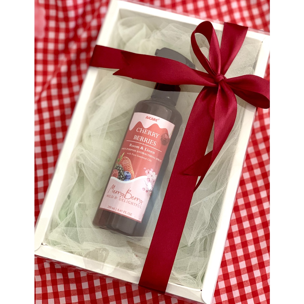 

Gift Box | Wedding Gift | Souvenir Birthday | Gift Card by AiCARE