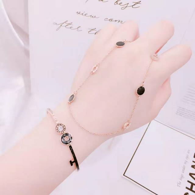 SET TITANIUM / KALUNG TITANIUM / GELANG TITANIUM