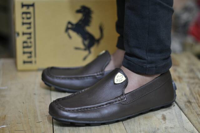 Sepatu Casual Pria Ferarri Formal Kasual Cowok