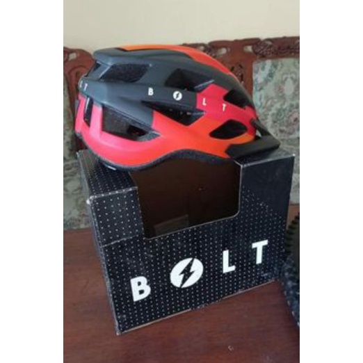 Helm Bolt