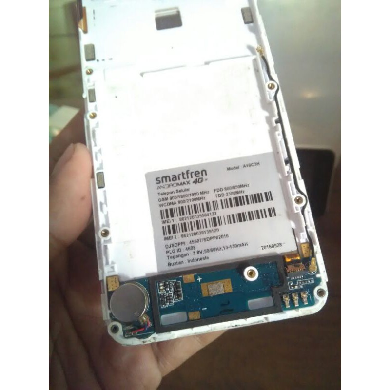 FRAME ANDROMAX A (TEMPAT LCD TS)
